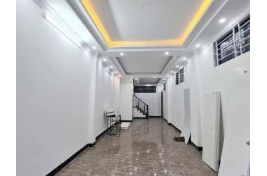 BÁN NHÀ ĐẸP HOÀNG MAI –LÔ GÓC –GARA Ô TÔ – KINH DOANH ĐA DẠNG – 2 THOÁNG