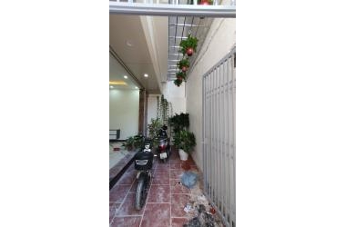 CHỈ 4 TỶ 1 NHÀ 50M ĐƯỜNG MINH KHAI –NGÕ NÔNG THÔNG NHIỀU LỐI – 5 TẦNG Ô TÔ GẦN
