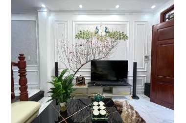 BÁN GẤP NHÀ ĐẸP KIM GIANG 3.18 TỶ –VỊ TRÍ ĐẸP – NGÕ RỘNG THÔNG Ô TÔ CHẠY QUANH