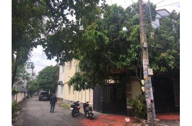 Nhà biệt thự lô góc khu phân lô Làng Hoa P9 gò vấp 7,5m x 16m giá 12,8 tỷ