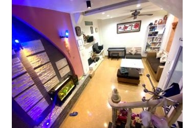 Bán nhà Ngọc Lâm 44m2-10m ra ô tô-Ngõ thông-Gần phố-Ở ngay