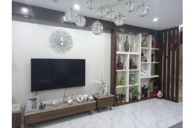 Bán nhà Bồ Đề-Long Biên 44m2-Ngõ thông-Gần phố-Nhà đẹp-Ở ngay-3.75 tỷ