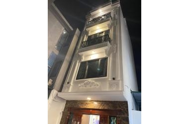Bán nhà Nguyễn Sơn 49m2*4T-Ô tô qua cửa-Mặt tiền rộng-Giá 4.45 tỷ