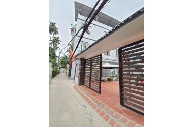Nhà đẹp Bồ Đề - Gần Phố - Ngõ Thông - Giá giảm sâu