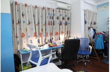 Bán nhà Nguyễn Văn Cừ - Ô tô qua cửa - Lô góc - Ngõ thông KD - 4.1 tỷ