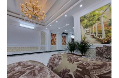Bán Nhà Nguyễn Sơn - Nhà mới - Mt Khủng - Gara 7 Chỗ - Thang Máy