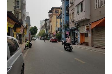 Bán Nhà Mặt Phố Hoàng Như Tiếp 180m2 - Mt 10m - KD sầm uất - Ô tô tránh- 170tr/m2