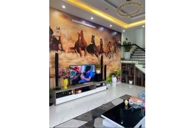 Bán Nhà Việt Hưng 45m2-10m Ô Tô Tránh-Nhà Đẹp-Nhỉnh 3 Tỷ