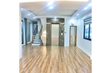 Sale sốc 900tr mặt phố Minh Khai 7 tầng thang máy 34m2 MT5 chỉ hơn 10 tỷ
