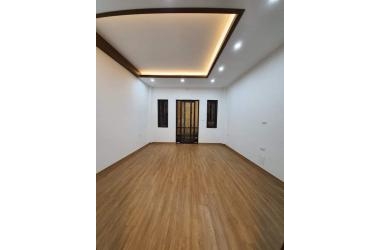 Bán nhà phố Lò Đúc 49m2 5 tầng,3 thoáng Nhỉnh 4 tỷ