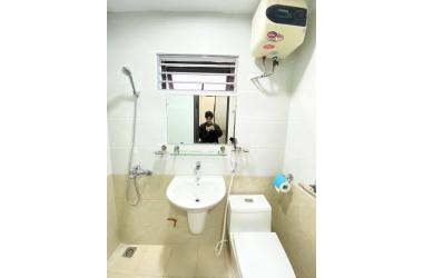 Bán nhà Đại Cồ Việt Lô góc- vỉa hè- ô tô tránh Nhỉnh 4 tỷ