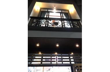 Bán nhà Phan Huy Ích 40 m2 3.35 Tỷ- ĐÚC BTCT 2 TẦNG - XE 7 CHỖ ĐỖ CỬA - TẶNG TOÀN BỘ NỘI THẤT 0794201026
