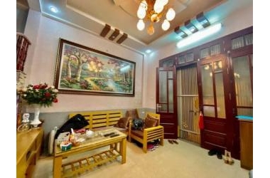 BÁN NHÀ GIANG BIÊN, LONG BIÊN, KHU PHÂN LÔ, VỈA HÈ, Ô TÔ TRÁNH, GARA, KD, THOÁNG TRƯỚC SAU, NHỈNH 4 TỶ