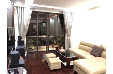 4 TỶ NHÀ VIỆT HƯNG, LÔ GÓC, GARA, KINH DOANH, 5 TẦNG DÂN XÂY, VỀ Ở LUÔN