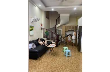 CẦN BÁN NHÀ TÂN MAI 32m2,5 TẦNG,GIÁ NHỈNH 3 TỶ