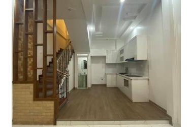 BÁN NHÀ NGÕ HOÀNG VĂN THÁI,OTO ĐỖ CỬA 31M2, 4 TẦNG, MT 3,8M, NHỈNH 3,85 TỶ.