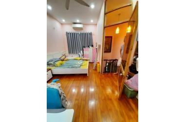 NHÀ ĐẸP – PHỐ CHÙA BỘC – DIỆN TÍCH TO – TIỀN NHỎ – NHIỀU TIỆN ÍCH – 45M2 – 3,6 TỶ