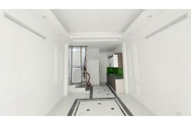 NHÀ MỚI KOONG – PHỐ TÔ VĨNH DIỆN, HƠN 30 M2, 6 TẦNG, GIÁ 4.3 TỶ
