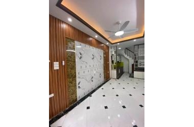 NHÀ MỚI KÍNH KOONG - 20M Ô TÔ TRÁNH - TÔN THẤT TÙNG - 5 TẦNG, MẶT TIỀN 5M, 4,2TỶ