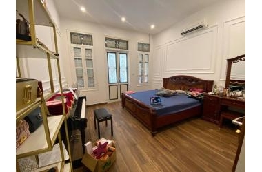 OTO VÀO NHÀ – KINH DOANH - PHỐ VƯƠNG THỪA VŨ – GẦN 50M2 – 4 TẦNG – 7.3 TỶ