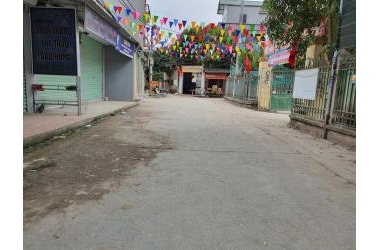YÊN XÁ NGÕ OTO KINH DOANH NHỎ.DT56.GIÁ 2.9 TY