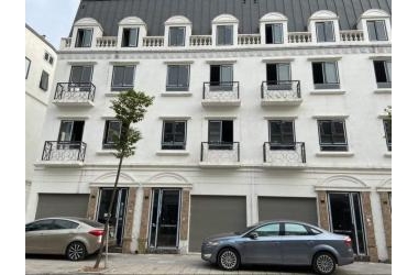 SHOPHOUSE MẶT PHỐ TỐ HỮU HÀ ĐÔNG,KINH DOANH HOẶC CHO THUÊ BẤT CHẤP,NỘI THẤT XỊN