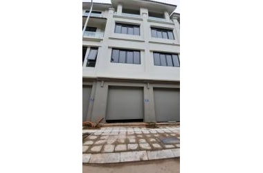 BÁN ĐẤT TẶNG NHÀ KINH DOANH VẠN PHÚC HÀ ĐÔNG DT40,3T GIÁ 3.4TY