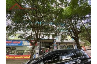 Cần chuyển nhượng Siêu thị 1000m x 6 tầng tại Ngọc Hồi, Thanh Trì, Hà Nội.