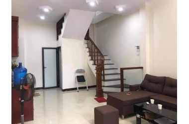 BÁN NHÀ HOÀI ĐỨC, VỊ TRÍ ĐẸP, MỚI TINH, 42M2, 4 TẦNG, NHỈNH 2 TỶ.