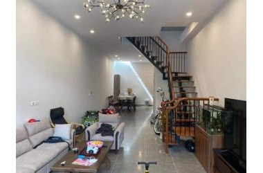 BÁN 2 nhà CUỐI CÙNG,RẺ NHẤT KV,sát phố NGỌC THỤY,NGÕ TO-THÔNG,7 chỗ VÀO NHÀ,chỉ gần 90tr/m.
