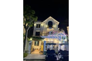 bán gấp nhà lô góc phố nguyễn ngọc nại kinh doanh 52m2 4 tầng giá 14 tỷ