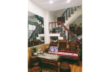 bán gấp nhà mặt ngõ 211 khương trung 33m2 5 tầng giá 3.5 tỷ