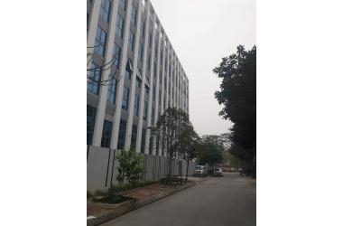 Bán trường học 5000 m2 7 tầng sổ đỏ lâu dài giá 210 tỷ