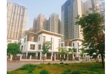 bán liền kề làng việt kiều châu âu kinh doanh 150 m2 5 tầng 25 tỷ