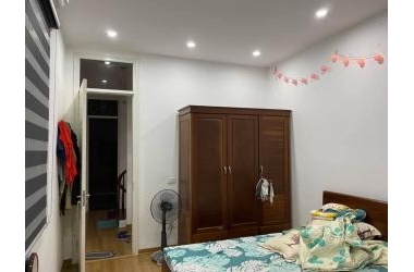 Bán nhà lô góc phố Tôn Thất Tùng, trung tâm Đống đa, 34m2, chỉ 3,6 tỷ