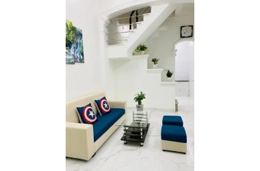 Nhà cách mặt phố Văn chương 15m, lô góc 2 thoáng, chỉ 2,95 tỷ