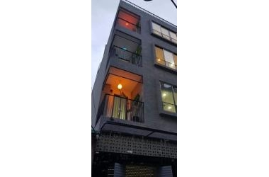 Bán Tòa Apartment Tây Hồ, Văn Phòng, Thang máy 139m2, giá 25 tỷ
