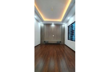 Nhà đẹp- gần phố-ở luôn- Yên Hòa Cầu Giấy 46m2 nhỉnh 5 tỷ