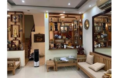 Mua nhà tặng nội thất châu âu,ngõ rộng,mặt tiền khủng,có chỗ để xe ô tô.chính chủ bán nhà Quan Nhân diện tích 60m,4 tầng,mặt tiền 6.5m,giá 6.5 tỷ