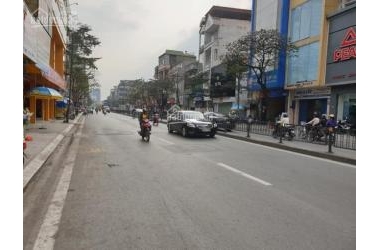 Căn nhà mặt phố duy nhất tại Chùa Bộc đang bán, 95 m2, MT 4m, 21 tỷ