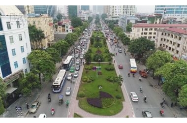 Mặt tiền 9,6m, MP Nguyễn Chí Thanh, 57 m2, vỉa hè khủng bố, 4 tầng KD, 25,5 tỷ