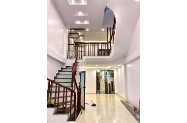 Bán nhà Thanh Liệt, ngõ thông, ô tô tránh, kinh doanh đỉnh, mt 4m, 35m2, giá 3.65 tỷ