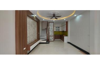 Bán nhà Định Công Thượng, ngõ ô tô, nhà đẹp lung linh, dân chi cao, 35m2, chỉ 3.78 tỷ