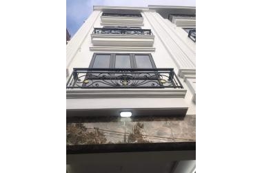 Bán nhà Kim Giang, phân lô ô tô tránh, nhà mới đẹp, thoáng trước sau, 40m2, chỉ 5.5 tỷ