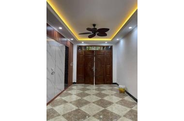 Bán nhà Khương Đình, ngõ nông rộng, 3 bước ra ô tô, mới đẹp, kd, 38m2, chỉ 4.5 tỷ