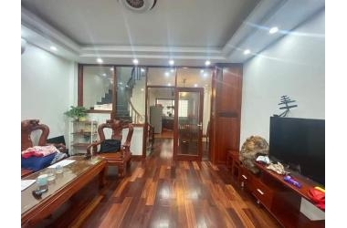 QUÁ ĐẸP Bán nhà Giải Phóng 50m2x5T, ô tô vào nhà, mới đẹp hiện đại, lô góc, chỉ 5.8 tỷ