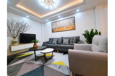 HIẾM HOT Bán nhà Khương Hạ 43m2, 3 bước ra phố, lô góc, tặng nội thất chỉ 4.85 tỷ