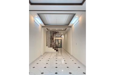 SOCK Bán nhà Đại Từ 48m2, nhà đẹp lung linh, 3 bước ra ô tô, ngõ thoáng chỉ 4.1 tỷ