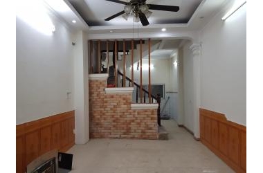 ĐẸP THOÁNG Bán nhà Định Công Thượng 33m2, 10m ra ô tô tránh, thoáng trước sau chỉ 3 tỷ