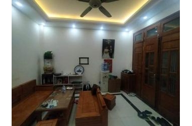 ĐẸP THOÁNG Bán nhà Định Công 33m2, 10m ra ô tô tránh, thoáng trước sau chỉ 3 tỷ